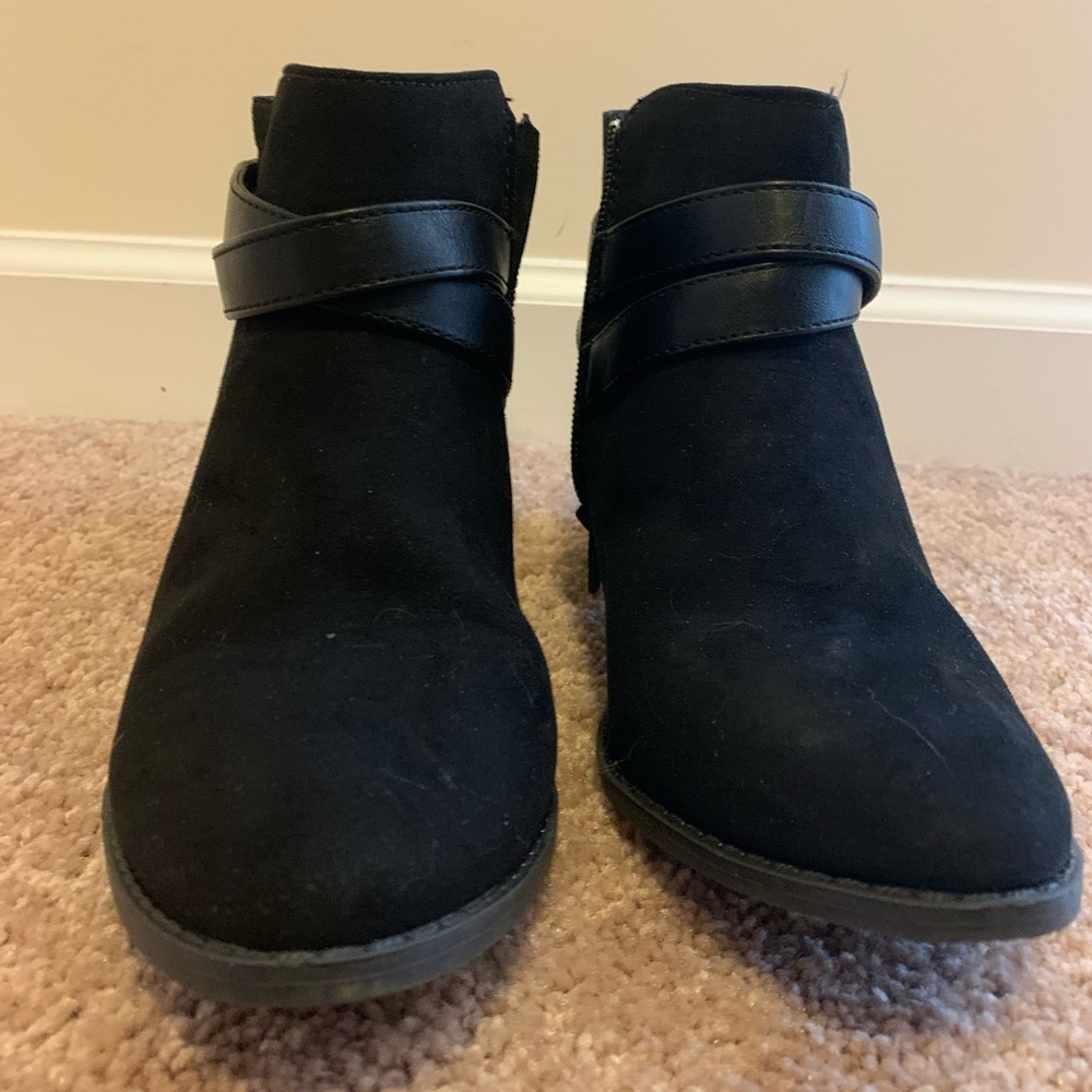 LC heeled ankle boots